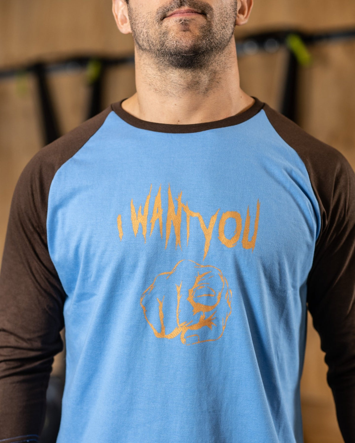 Polera Deportiva Hombre Manga 3/4 Celeste - Bestia Outfitters
