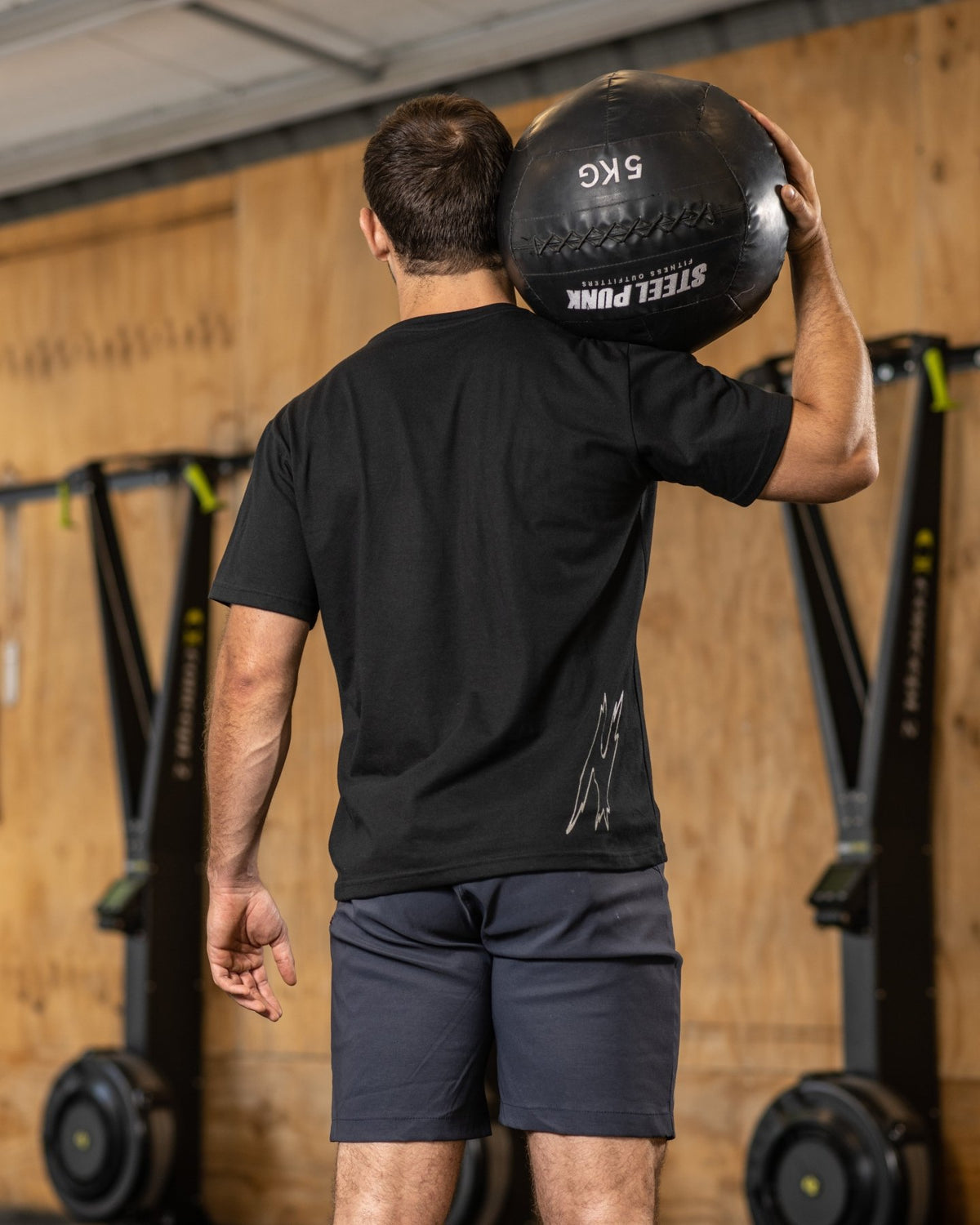 Polera Deportiva Hombre Negra - Bestia Outfitters