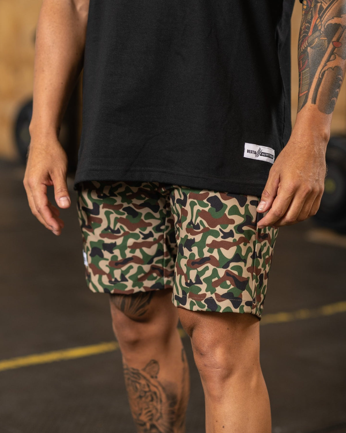 Polera Deportiva Hombre Negra I Want You - Bestia Outfitters