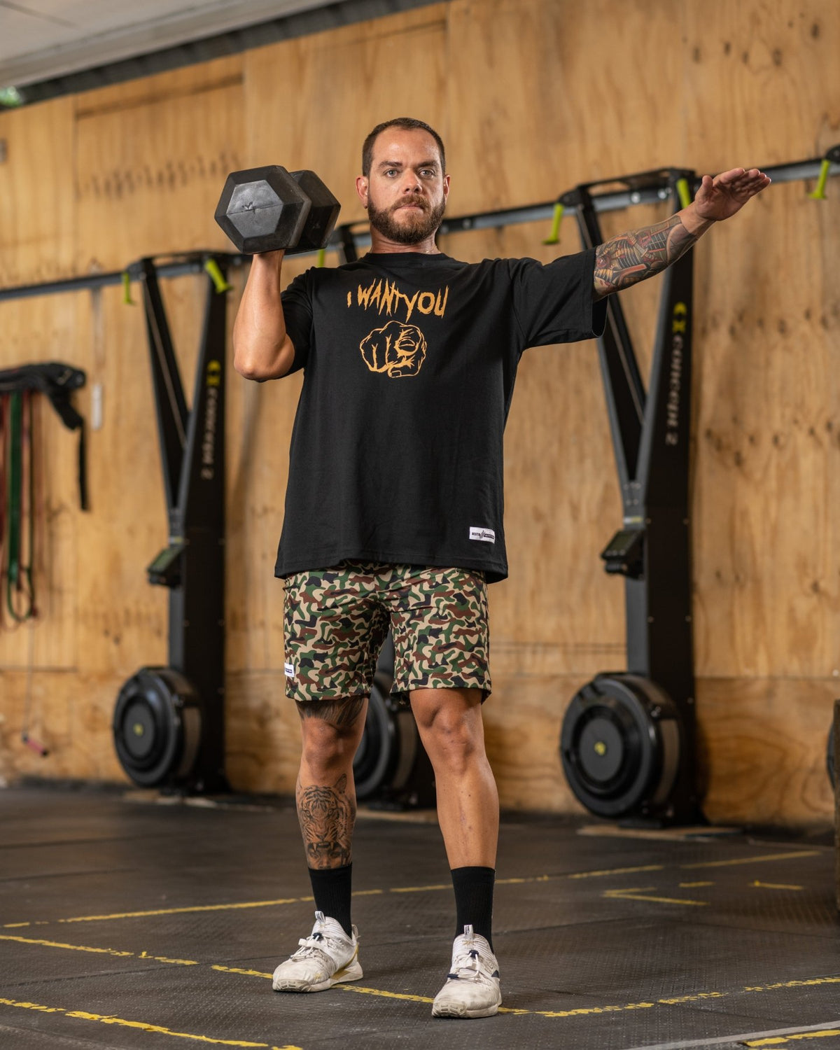 Polera Deportiva Hombre Negra I Want You - Bestia Outfitters