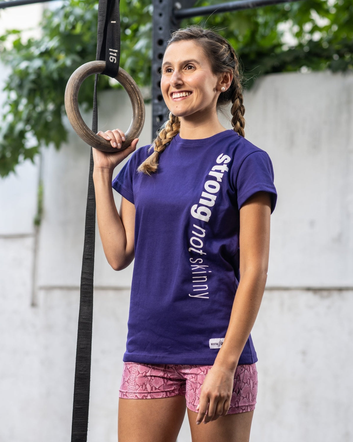 Polera Deportiva Mujer Morada - Bestia Outfitters