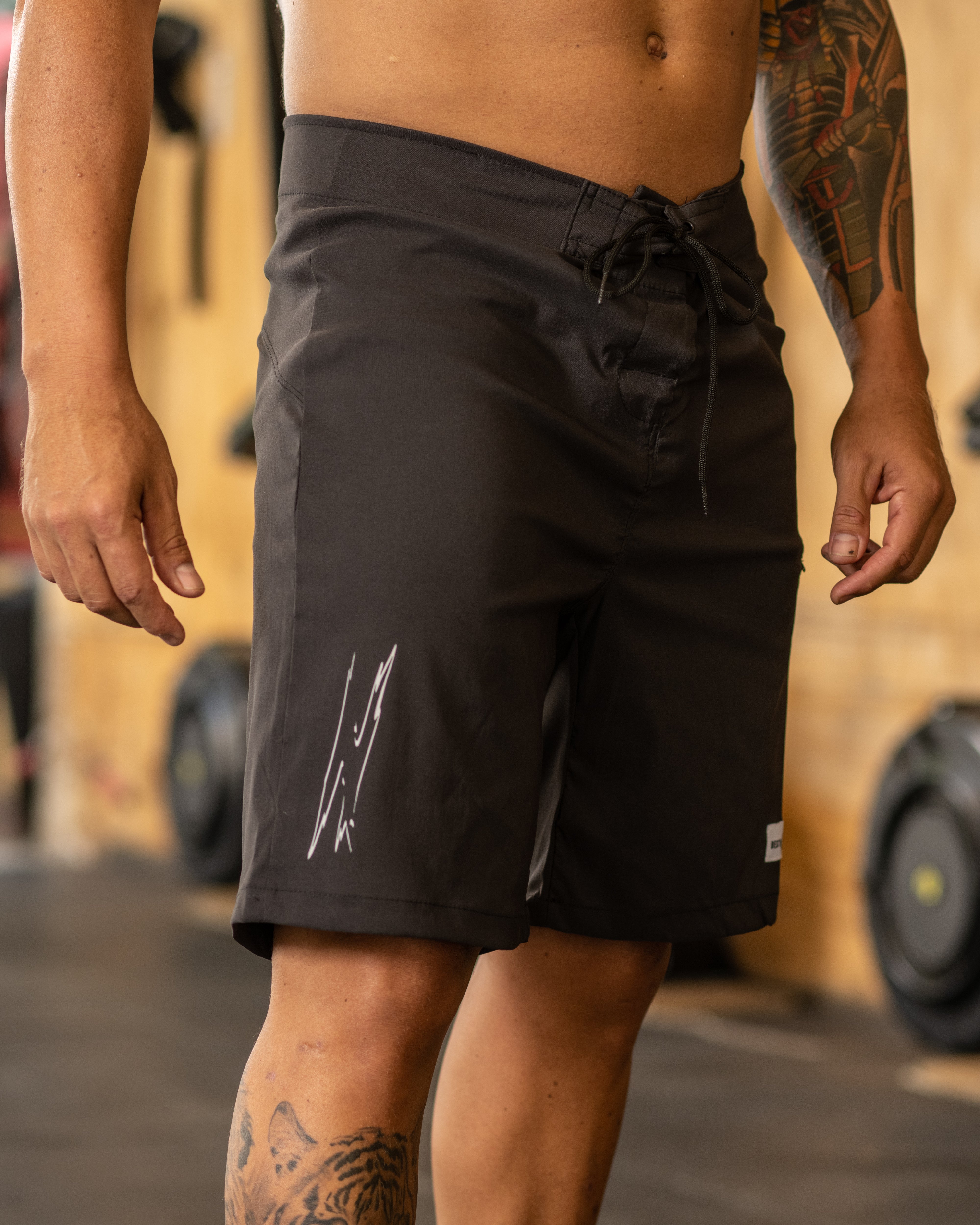 Short Deportivo Hombre Negro - Bestia Outfitters